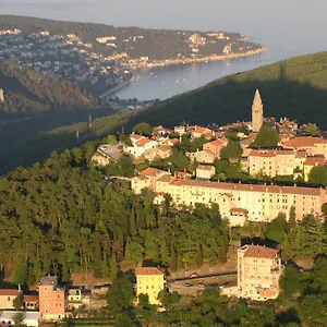 Mareblu Rabac