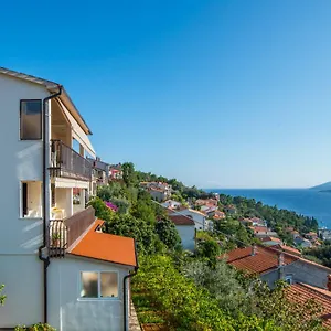 Bruna 653 Apartman